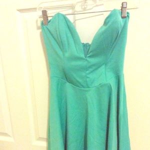 Green Lulu’s dress